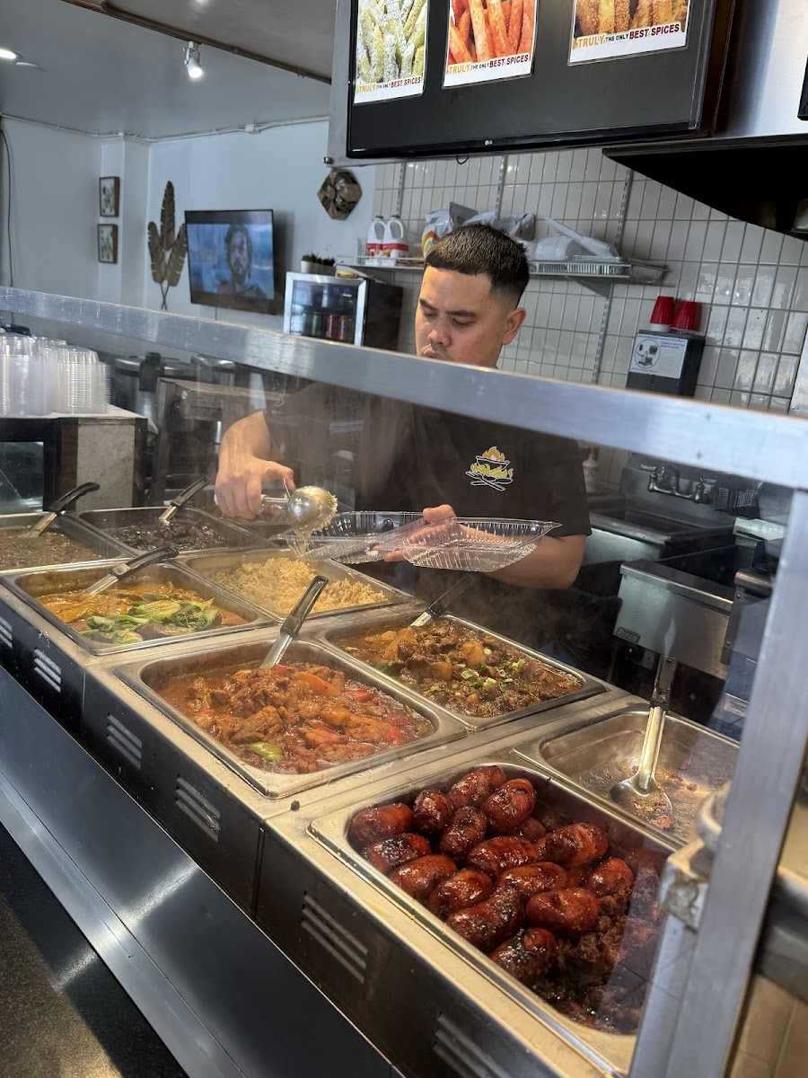 Turo Cafe And Grill Photos 2